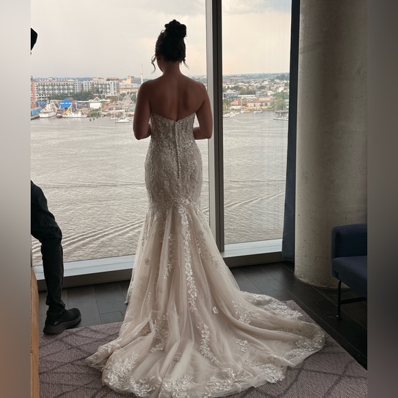 Maggie Sottero Dresses & Skirts - Maggie Sottero Lennon Wedding Gown